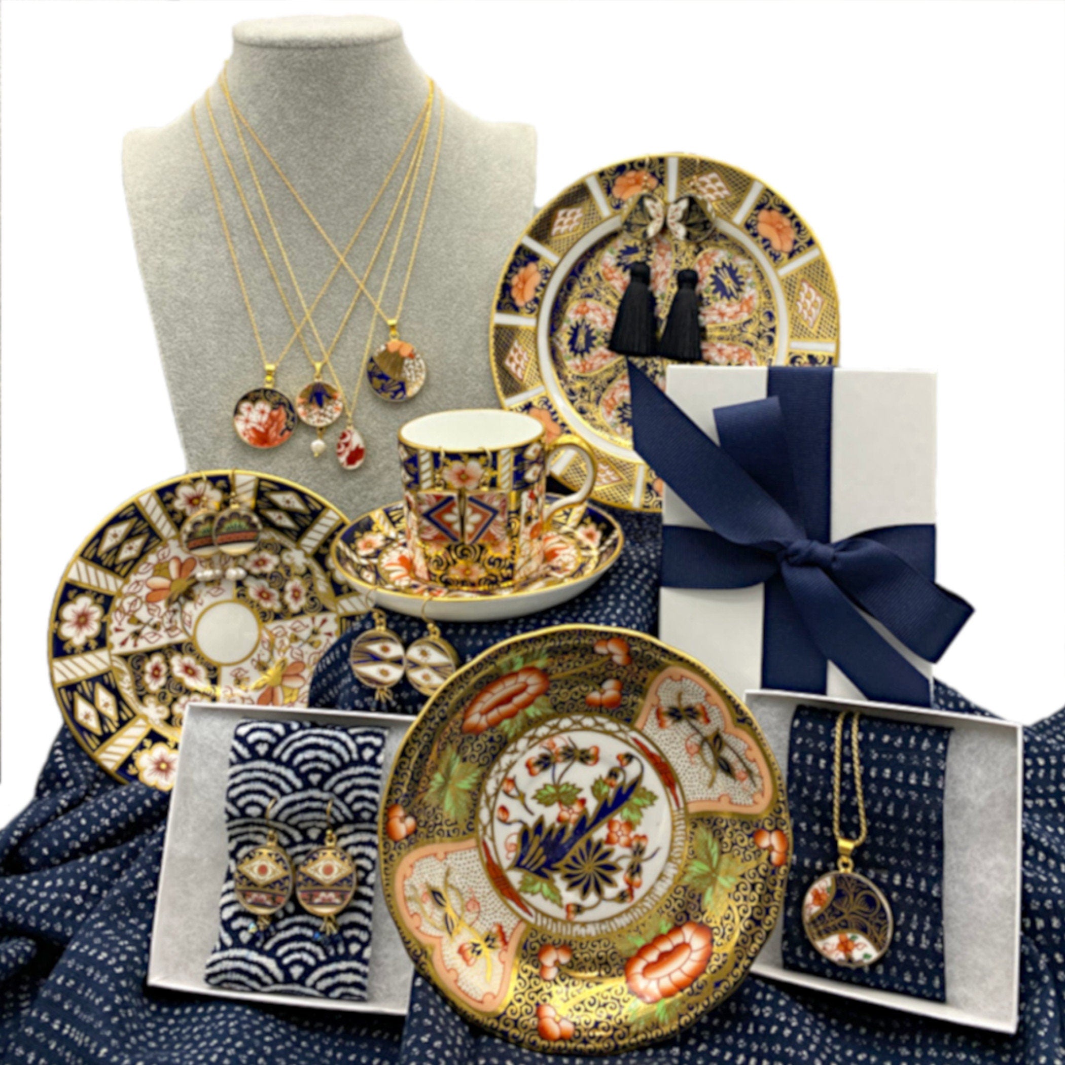 Collection of Royal Crown Derby chin plates and matching broken china jewelry