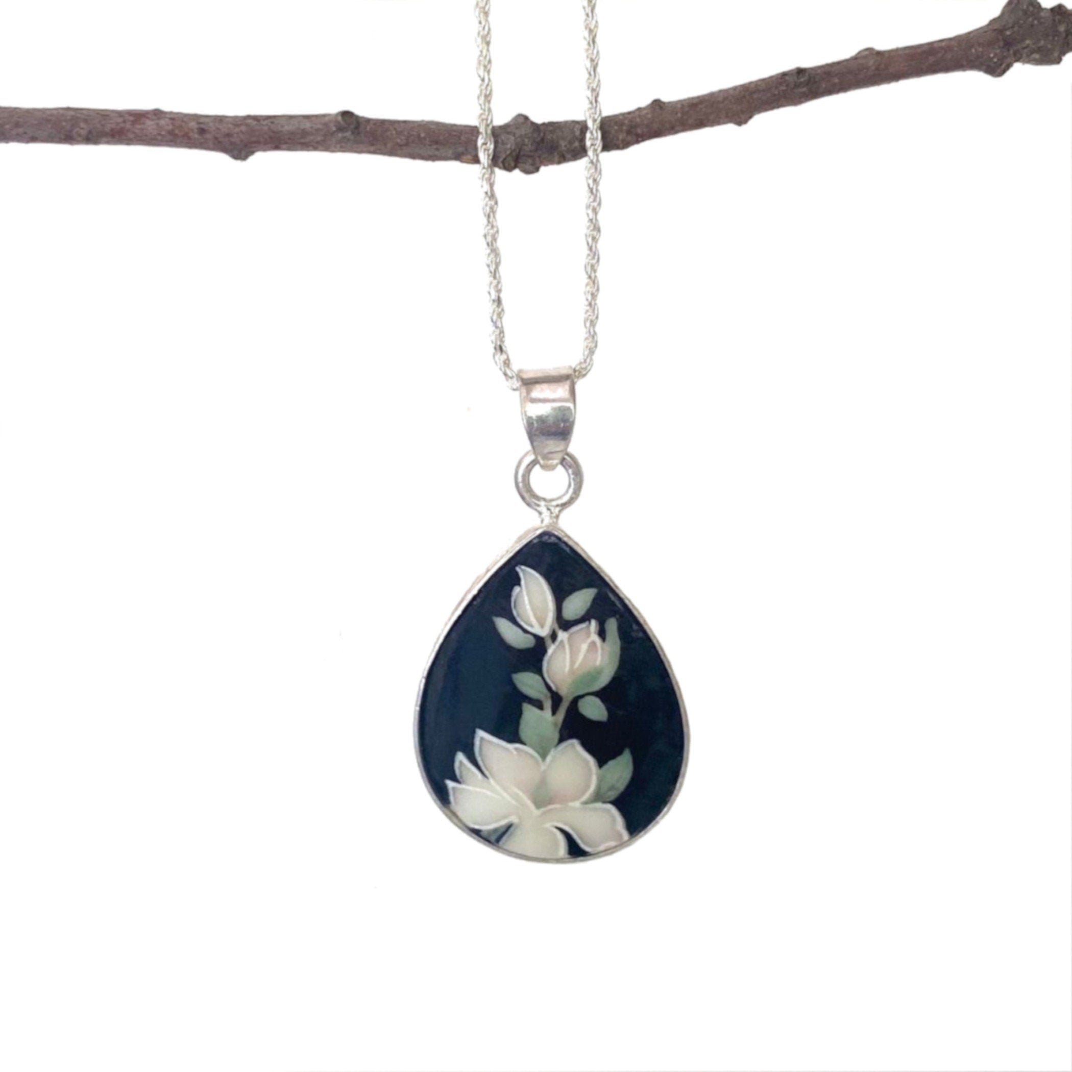 Black Chinoiserie Broken China Jewelry Necklace with Bold White Flowers