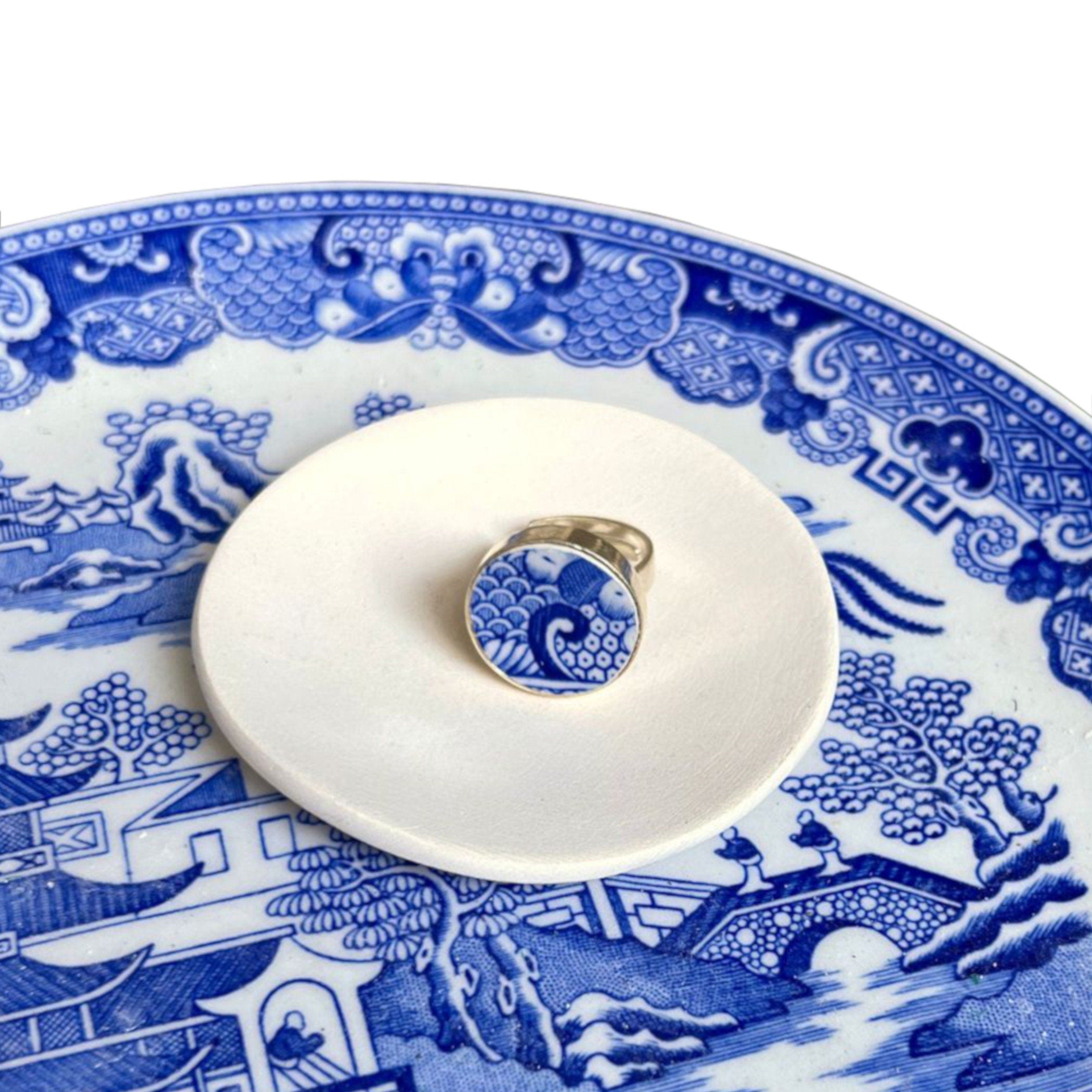 Vintage Chinoiserie Blue Willow China Statement Ring, Broken China Jewelry