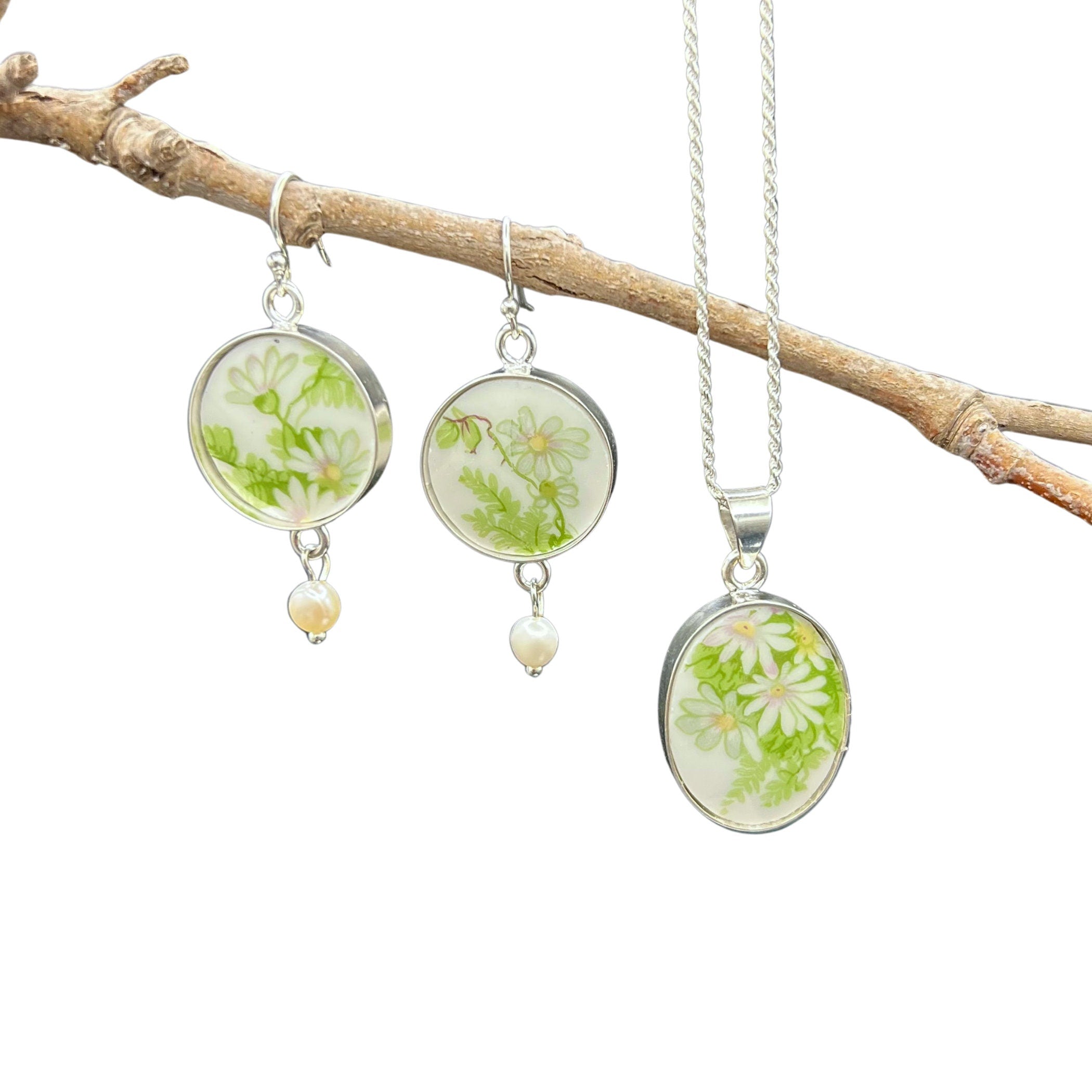 French Porcelaine de Limoges Broken China Jewelry, Vintage White Daisy One of a Kind China Necklace & Earrings Gift for Her on Mothers Day