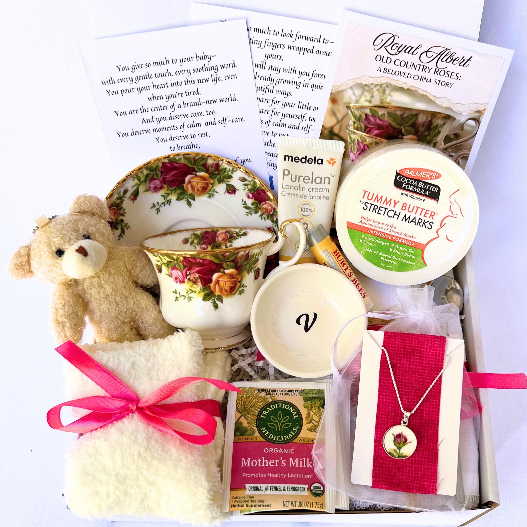 Postpartum Care Package for Her, New Mom Gift Basket, Self Care Push Present, First Time Mom Gift Box for Baby Shower, Pregnancy Gift Box