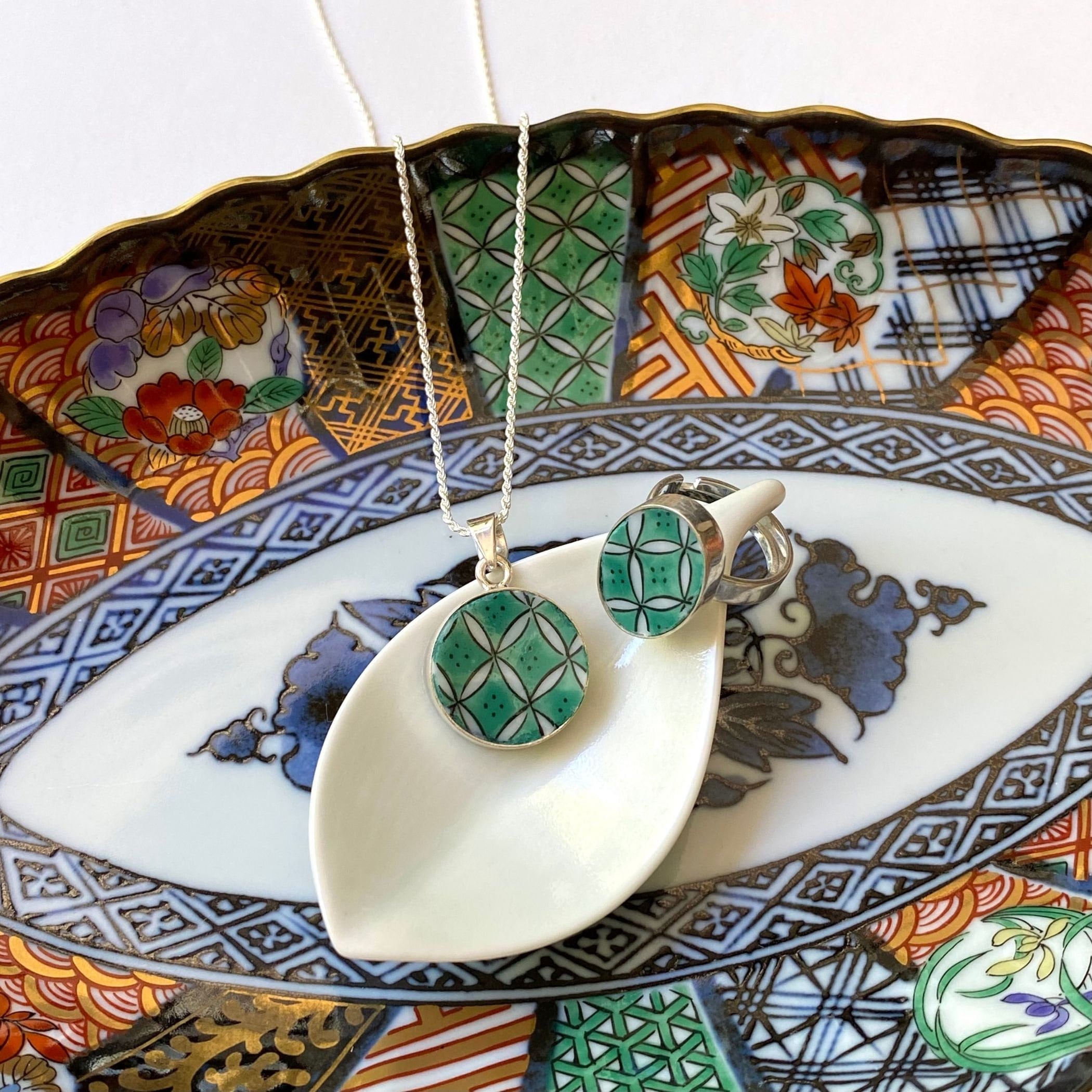 Japanese Arita Imari Porcelain Jewelry with Fine Oval China Ring & China Necklace handmade with Upcycled China, Rare Porcelain Jewelry Set