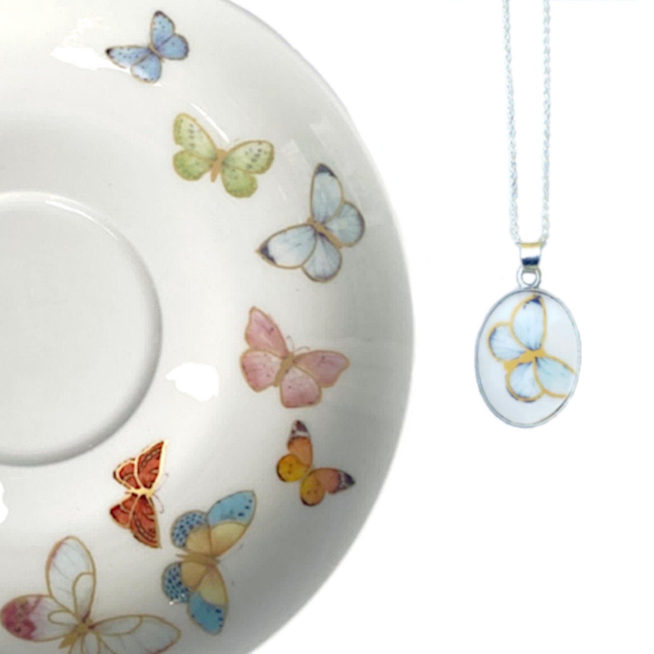 Sweet Blue Butterfly China Necklace with Oval Statement Pendant