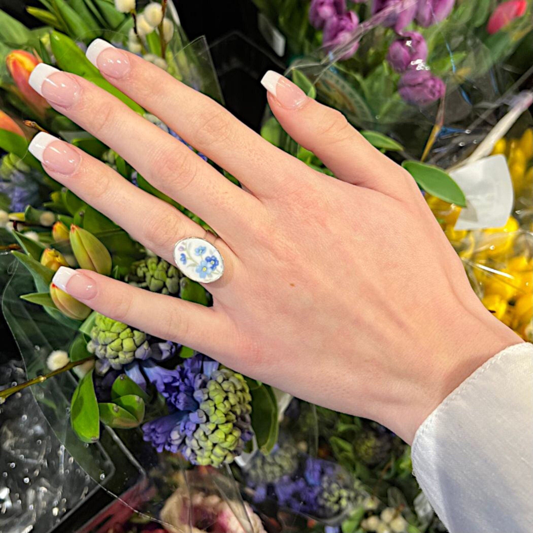 Royal Albert Memory Lane China Ring with Forget Me Not Flowers