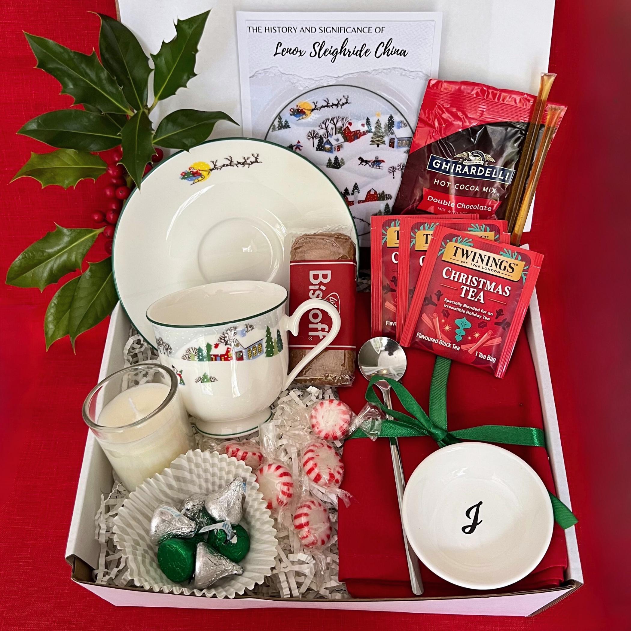Christmas Care Package, Personalized Holiday Hygge Gift Box, Thoughtful Miss You Gift Ideas, Long Distance Thank You Gift Basket for Women