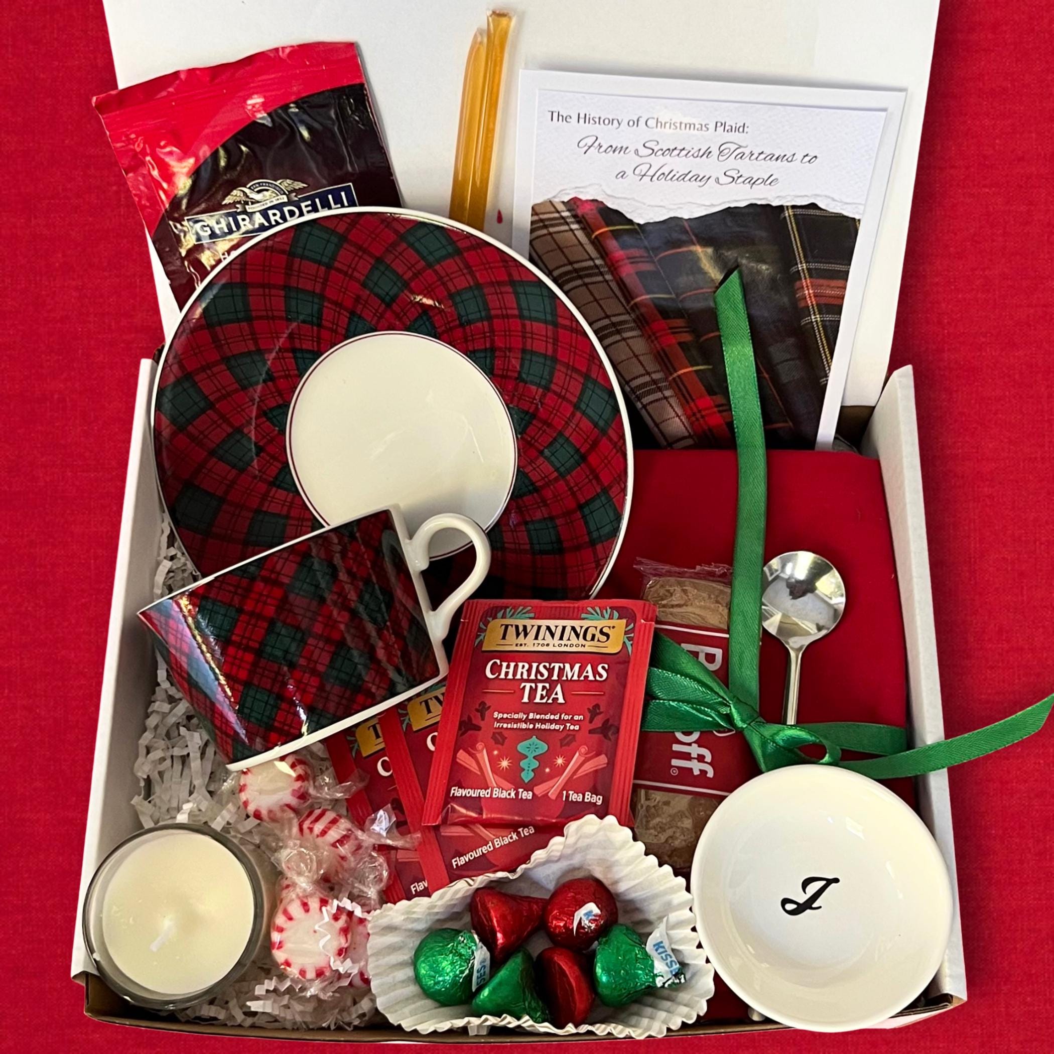 Christmas Care Package, Personalized Holiday Hygge Gift Box, Thoughtful Miss You Gift Ideas, Long Distance Thank You Gift Basket for Women